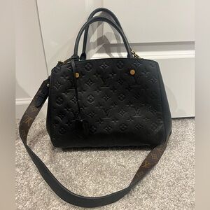 Louis Vuitton Montaigne Black Leather bag